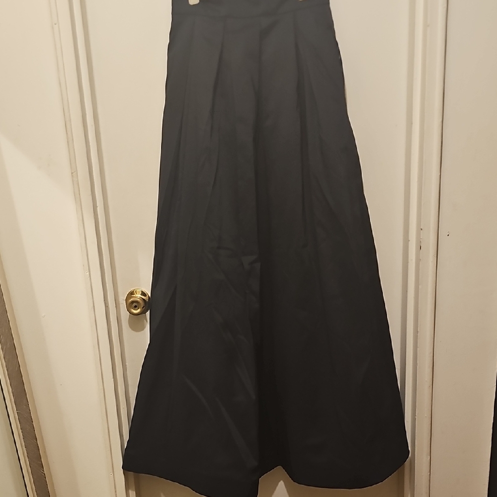 Elegant Black Women's Skirt